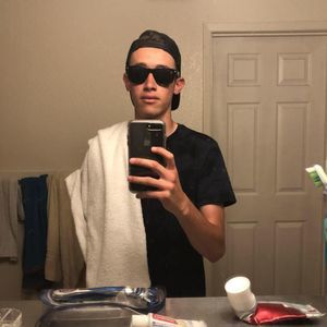 Meet your Posher, Mateo